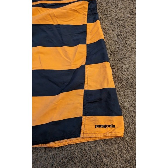 Men's Patagonia Men's Minimalist Wavefarer Striped 8" Board Shorts STY86769 - Picture 4 of 8